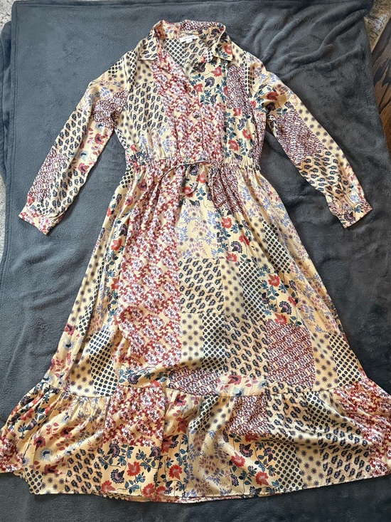 University Dresses & Skirts - Patchwork Floral Maxi Dress in Cream and Navy